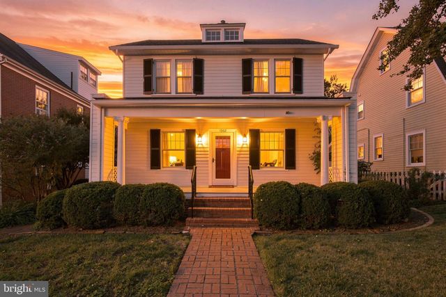 1302 LITTLEPAGE ST, Fredericksburg, VA 22401
