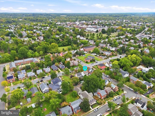 1302 LITTLEPAGE ST, Fredericksburg, VA 22401