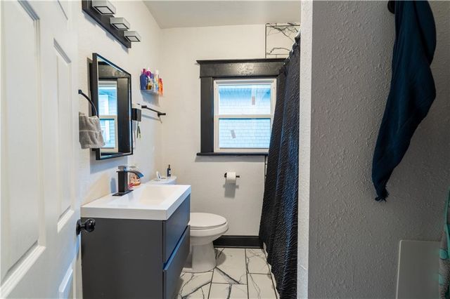 2310 Faraon Street, St Joseph, MO 64501