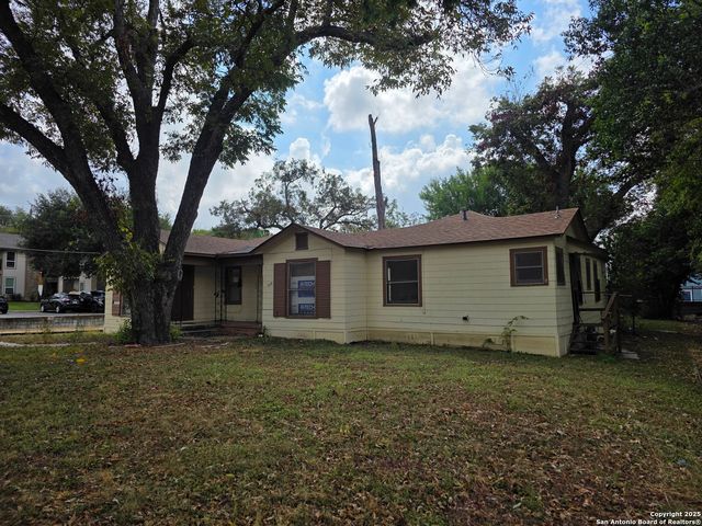 330 Montclair, Alamo Heights, TX 78209