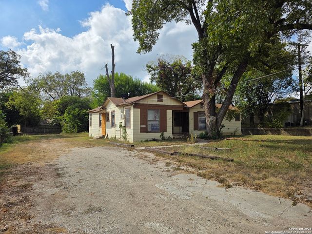330 Montclair, Alamo Heights, TX 78209