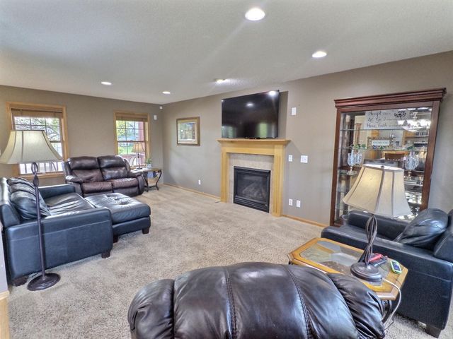 715 Acacia Drive S, Annandale, MN 55302