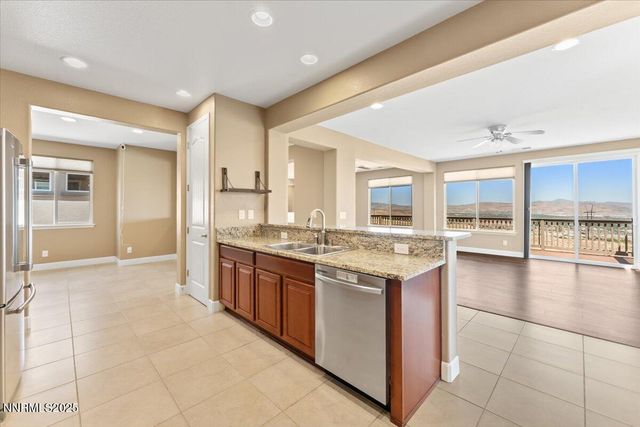 1080 S University Park Loop, Reno, NV 89512