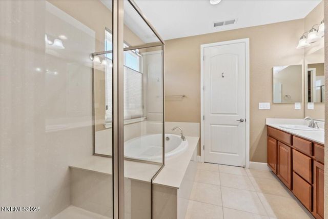 1080 S University Park Loop, Reno, NV 89512