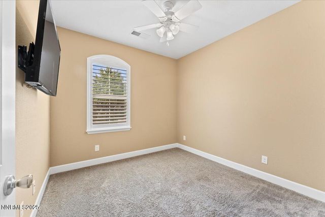 1080 S University Park Loop, Reno, NV 89512