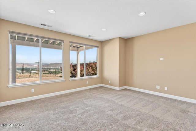 1080 S University Park Loop, Reno, NV 89512