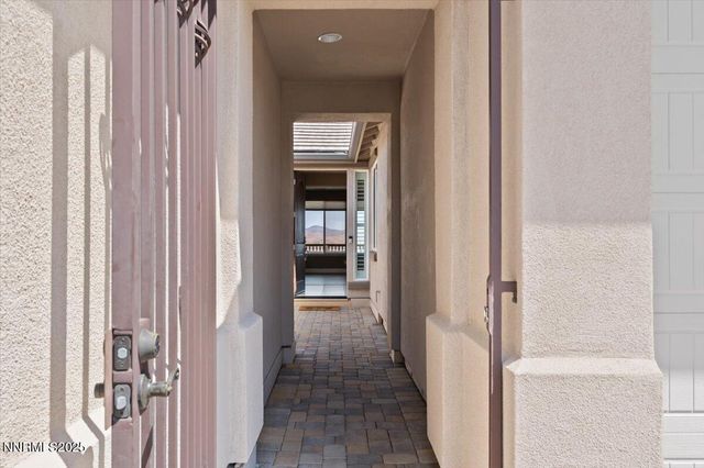 1080 S University Park Loop, Reno, NV 89512