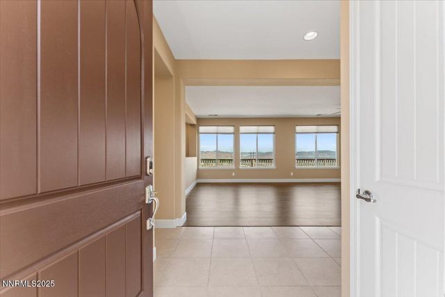 1080 S University Park Loop, Reno, NV 89512