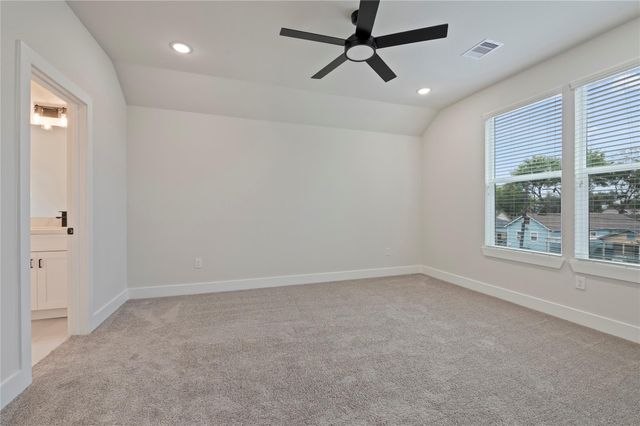 7709 Avenue L, Houston, TX 77012