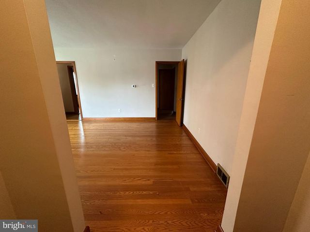 1204 VIRGINIA AVE, Hagerstown, MD 21740