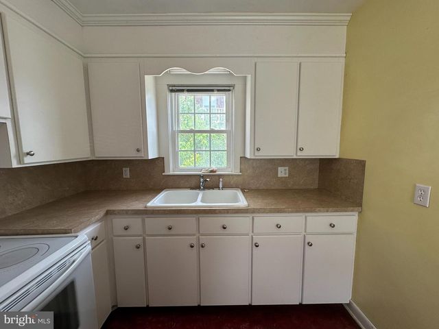 1204 VIRGINIA AVE, Hagerstown, MD 21740