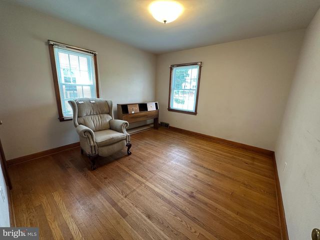 1204 VIRGINIA AVE, Hagerstown, MD 21740