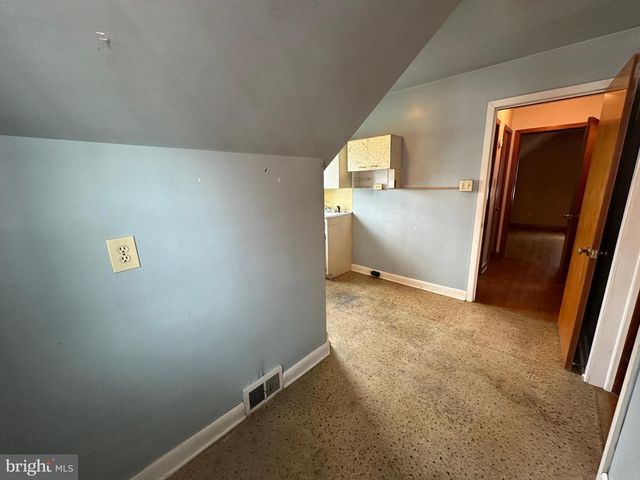 1204 VIRGINIA AVE, Hagerstown, MD 21740