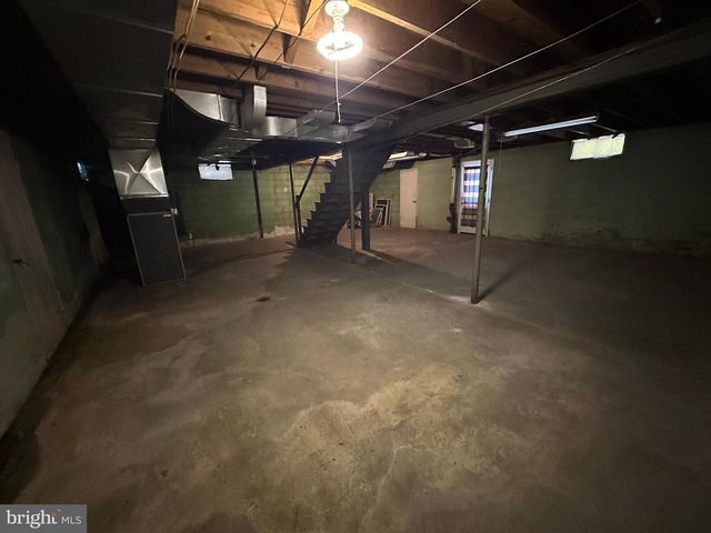 1204 VIRGINIA AVE, Hagerstown, MD 21740