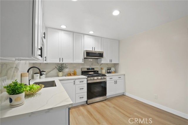 339 W Mauna Loa Avenue, Glendora, CA 91740