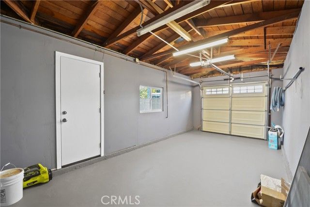 339 W Mauna Loa Avenue, Glendora, CA 91740