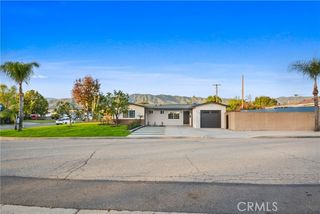 339 W Mauna Loa Avenue, Glendora, CA 91740