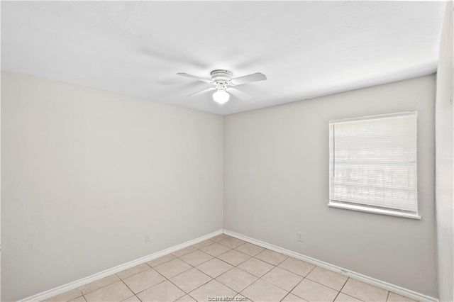 2815 Cypress Bend Circle B, Bryan, TX 77801