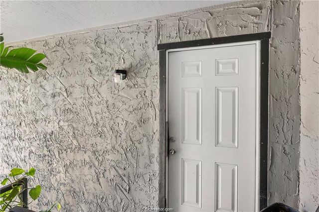 2815 Cypress Bend Circle B, Bryan, TX 77801