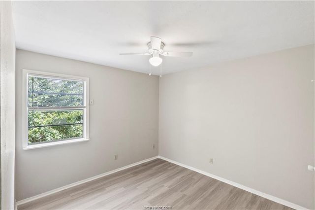 2815 Cypress Bend Circle B, Bryan, TX 77801