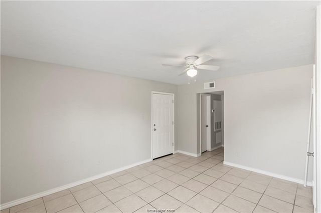 2815 Cypress Bend Circle B, Bryan, TX 77801