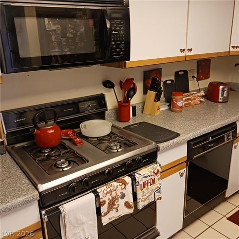 2856 Bluebonnet Drive 2, Henderson, NV 89074