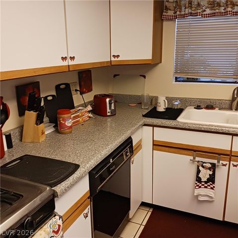 2856 Bluebonnet Drive 2, Henderson, NV 89074