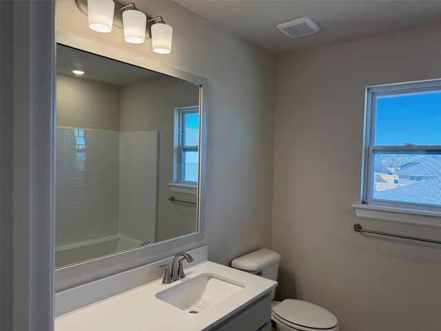 1687 Bloomington Court, Newcastle, OK 73065