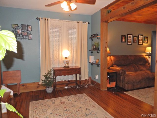 420 Pleasant Avenue, Hamburg, NY 14075