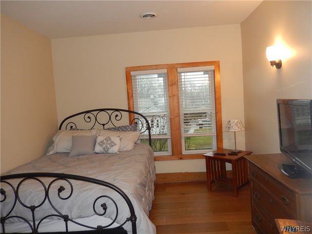 420 Pleasant Avenue, Hamburg, NY 14075