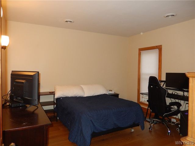 420 Pleasant Avenue, Hamburg, NY 14075