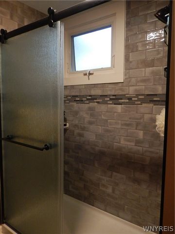 420 Pleasant Avenue, Hamburg, NY 14075