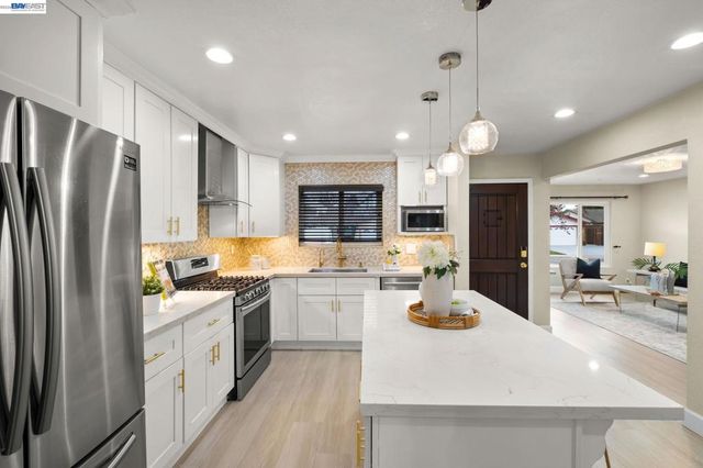 4234 4234 Chapman Way, Pleasanton, CA 94588