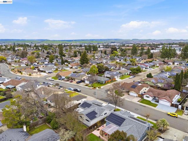 4234 4234 Chapman Way, Pleasanton, CA 94588