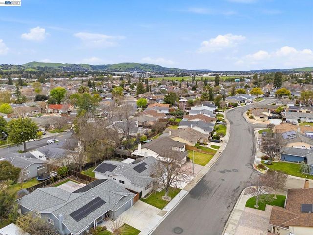 4234 4234 Chapman Way, Pleasanton, CA 94588