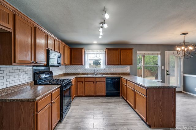 5846 Imperial Topaz, San Antonio, TX 78222