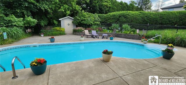 11 Alfred Street, Jamestown, NY 14701