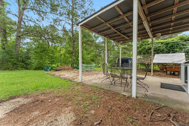 26600 George White Rd, Holden, LA 70744