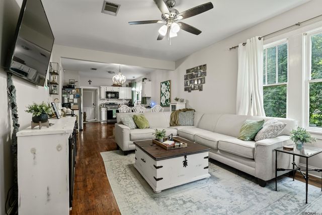 26600 George White Rd, Holden, LA 70744