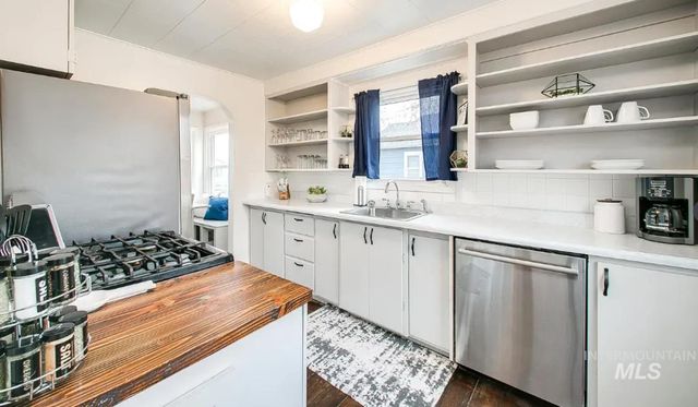 5211 W Ponder St, Boise, ID 83705