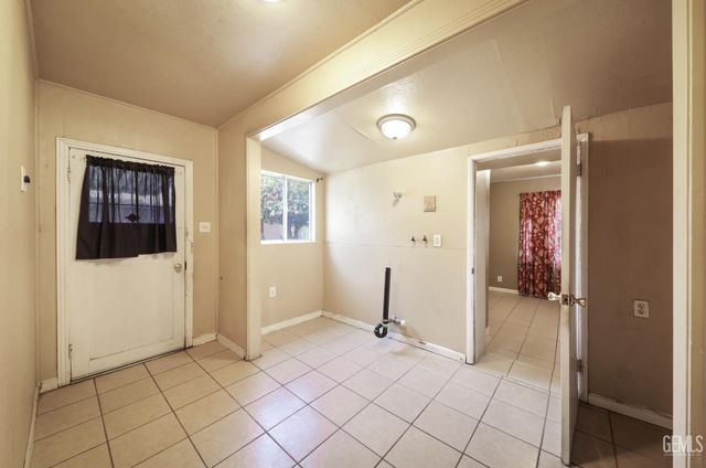 776 Butte Avenue, Arvin, CA 93203