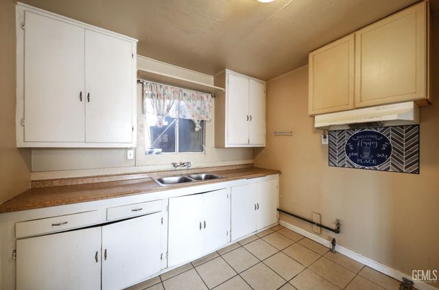 776 Butte Avenue, Arvin, CA 93203