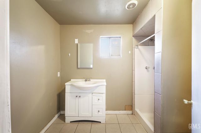 776 Butte Avenue, Arvin, CA 93203