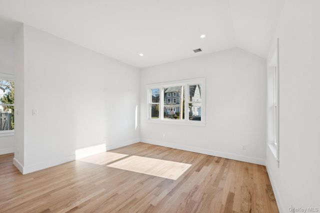 29 Grant Avenue, East Rockaway, NY 11518