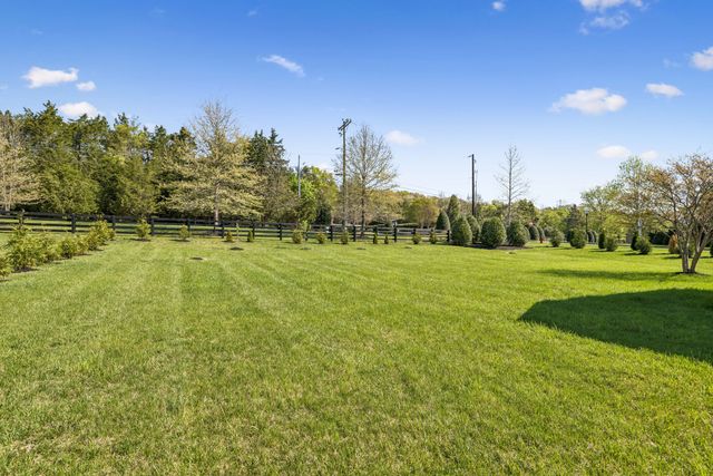 9710 Capstone Ct, Brentwood, TN 37027