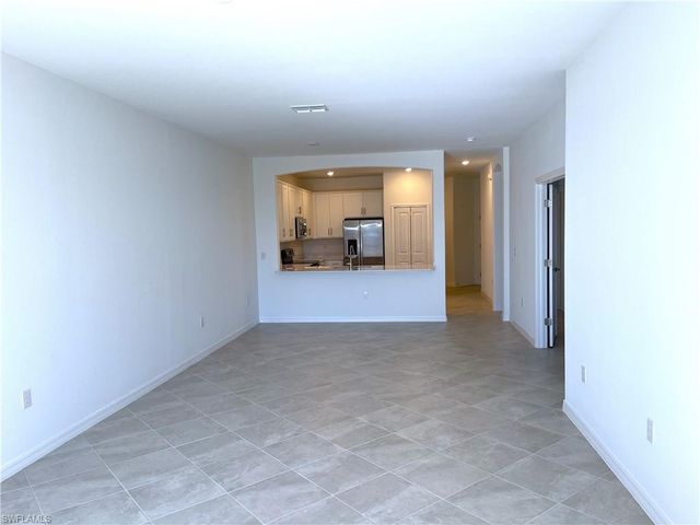 2007 Vermont LN, Naples, FL 34120