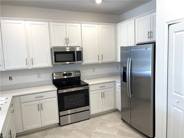 2007 Vermont LN, Naples, FL 34120