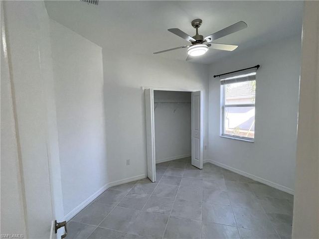 2007 Vermont LN, Naples, FL 34120