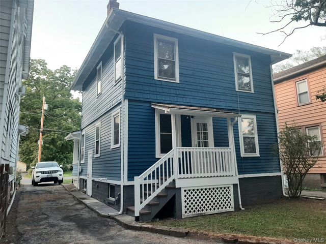 118 College Avenue, Poughkeepsie, NY 12603