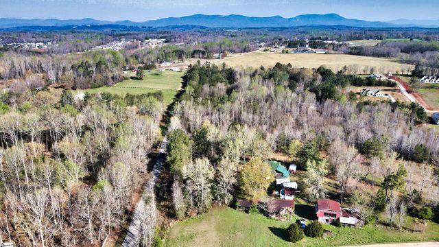 3888 Pennington Road, Greer, SC 29651